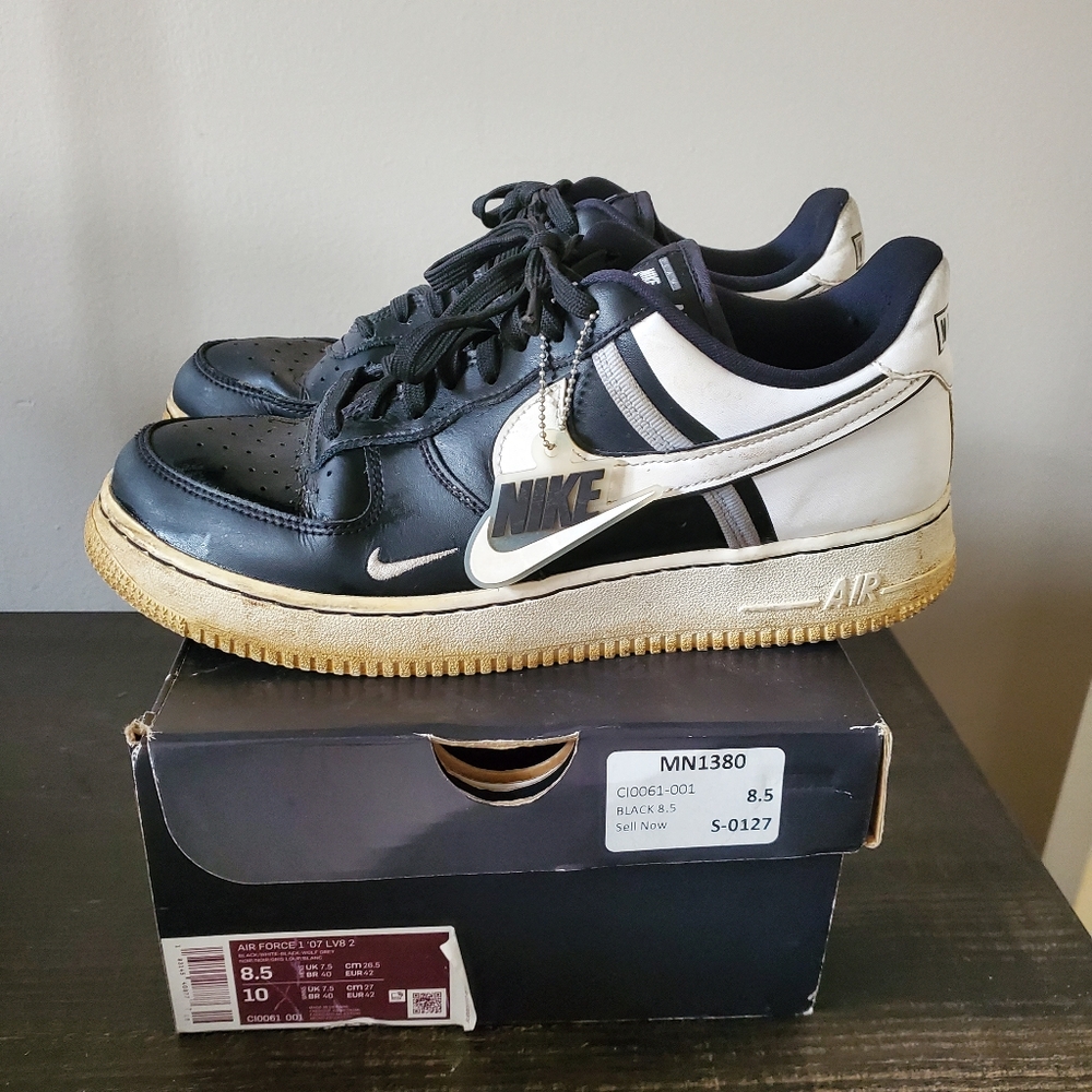Nike low top air force 1